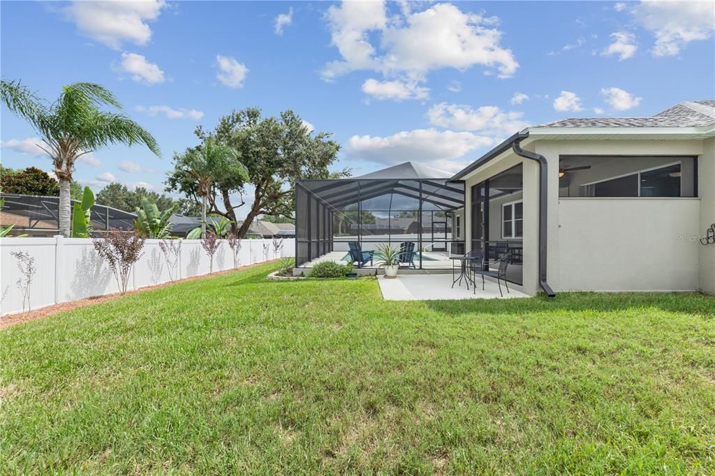 For Sale: $559,900 (4 beds, 3 baths, 2297 Square Feet)