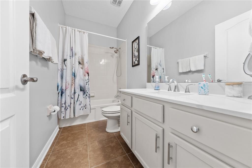 For Sale: $559,900 (4 beds, 3 baths, 2297 Square Feet)
