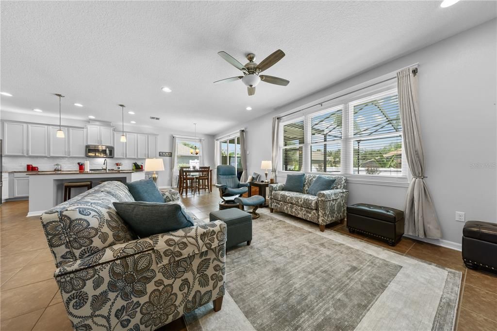 For Sale: $559,900 (4 beds, 3 baths, 2297 Square Feet)