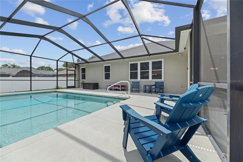 For Sale: $559,900 (4 beds, 3 baths, 2297 Square Feet)