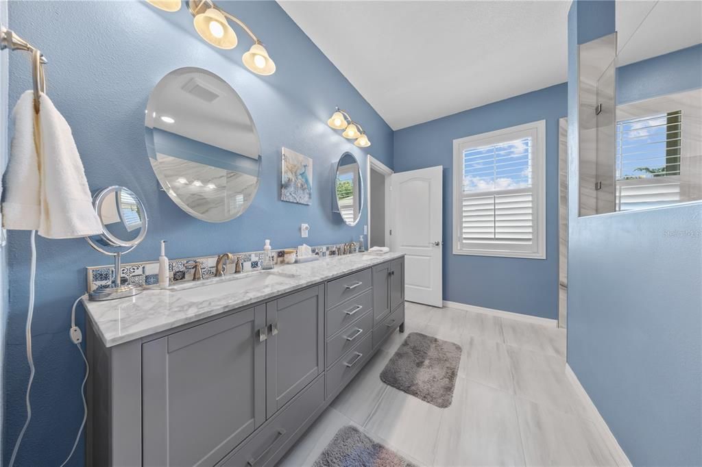 For Sale: $559,900 (4 beds, 3 baths, 2297 Square Feet)