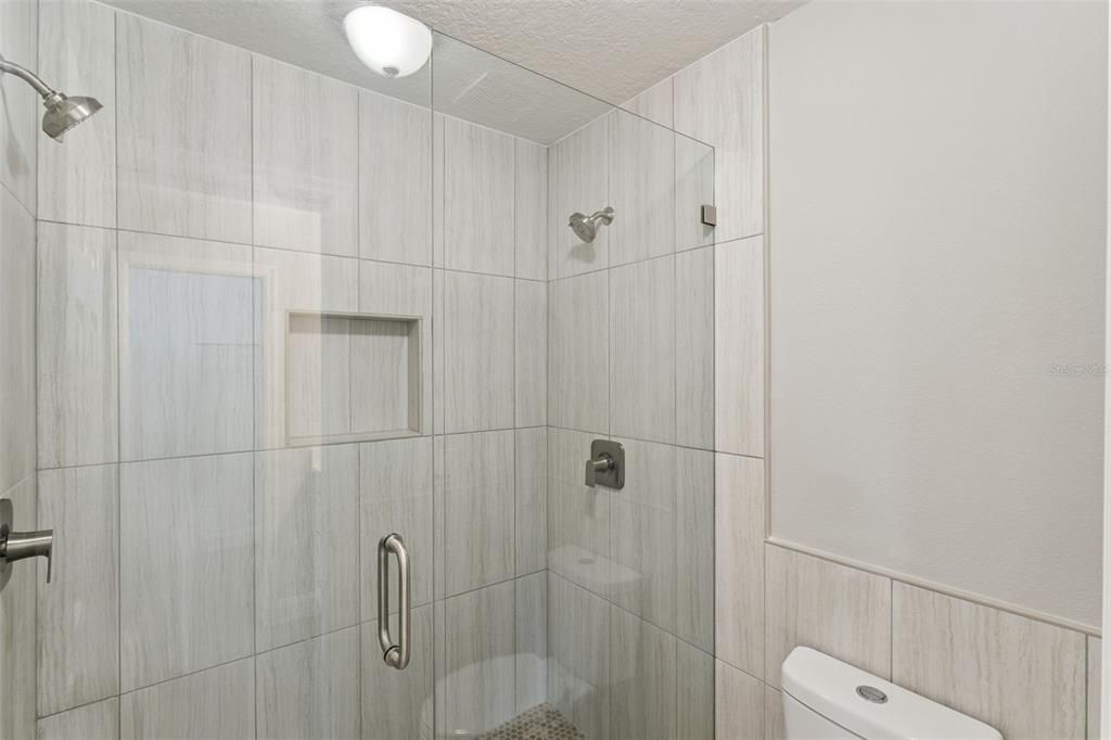 For Sale: $399,000 (3 beds, 2 baths, 1309 Square Feet)