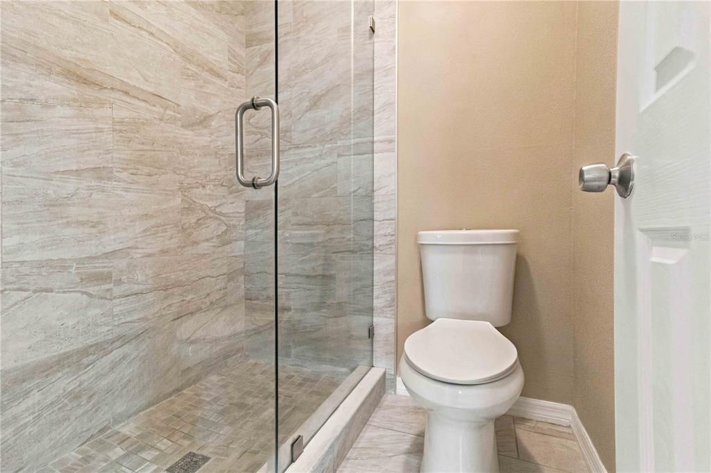 En Venta: $195,000 (3 camas, 2 baños, 1408 Pies cuadrados)