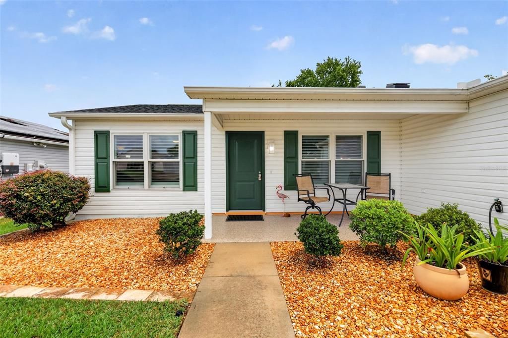 For Sale: $355,000 (2 beds, 2 baths, 1452 Square Feet)