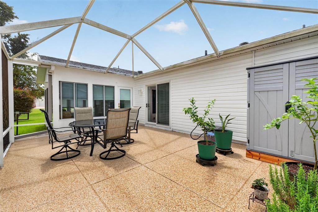 For Sale: $355,000 (2 beds, 2 baths, 1452 Square Feet)