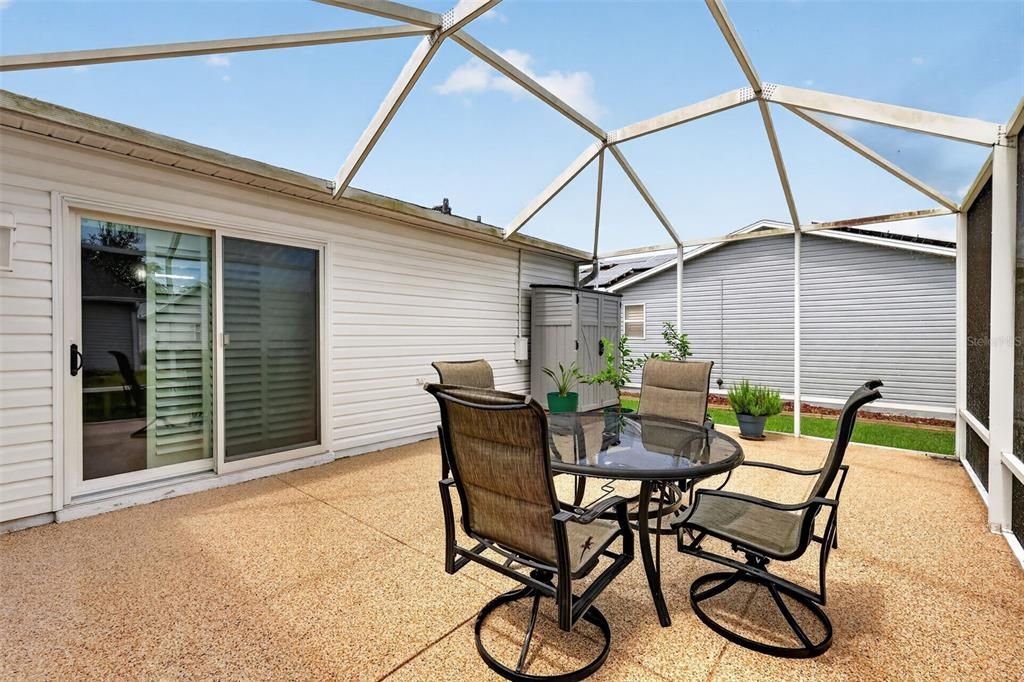 For Sale: $355,000 (2 beds, 2 baths, 1452 Square Feet)