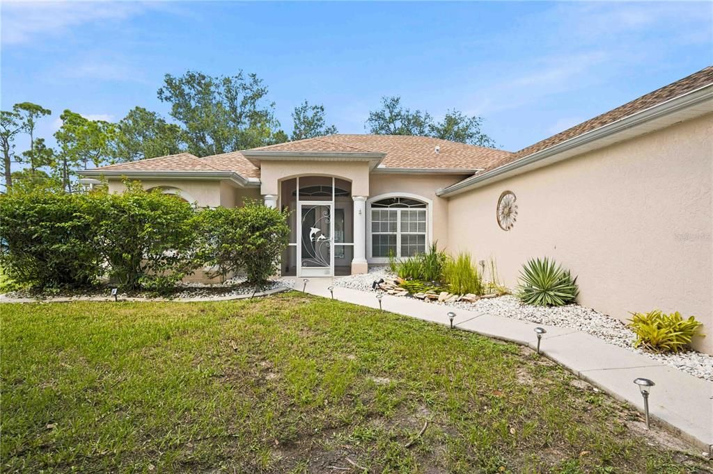 For Sale: $424,900 (3 beds, 2 baths, 1781 Square Feet)