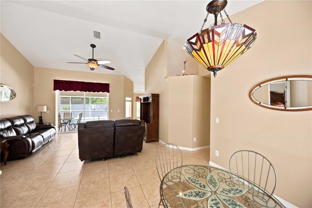 For Sale: $424,900 (3 beds, 2 baths, 1781 Square Feet)