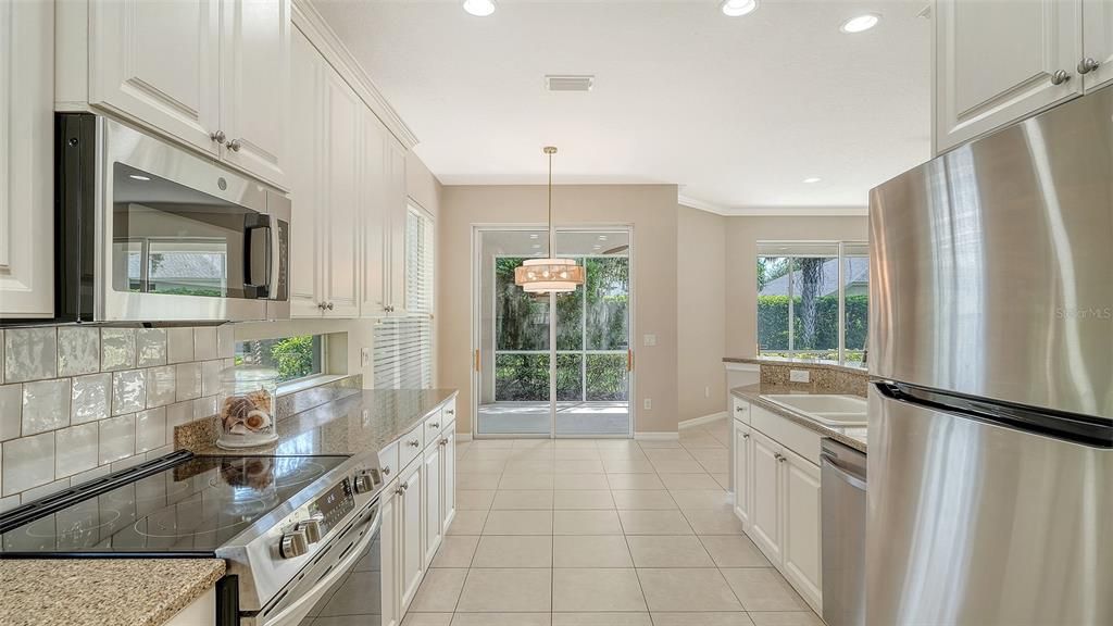 En Venta: $399,000 (3 camas, 2 baños, 1636 Pies cuadrados)