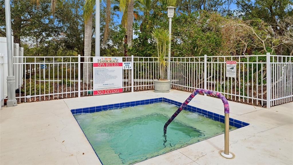 En Venta: $399,000 (3 camas, 2 baños, 1636 Pies cuadrados)