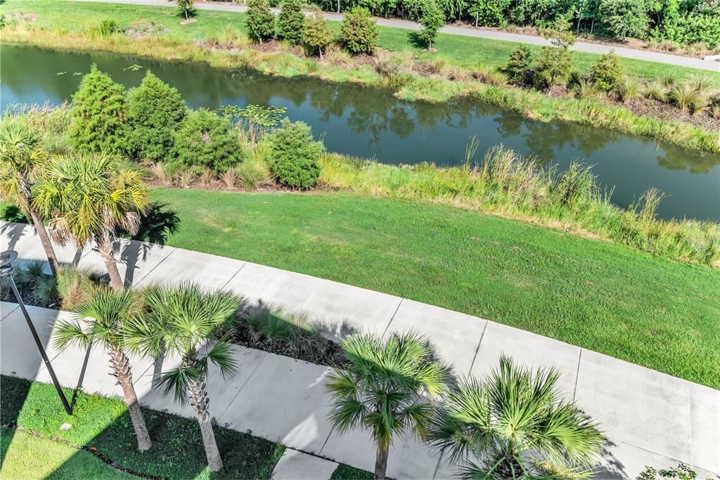 En Venta: $660,000 (4 camas, 3 baños, 2085 Pies cuadrados)