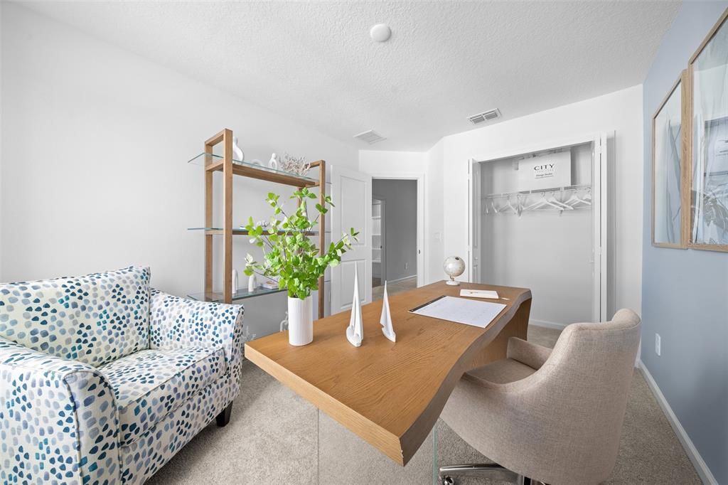 For Rent: $1,800 (3 beds, 2 baths, 1708 Square Feet)