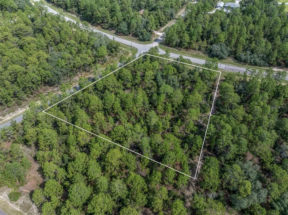 En Venta: $80,000 (1.57 acres)