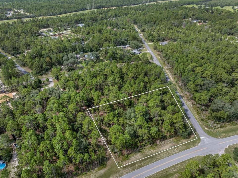 En Venta: $80,000 (1.57 acres)