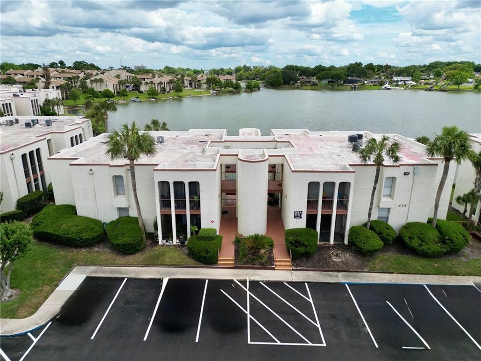 For Rent: $1,650 (2 beds, 2 baths, 1002 Square Feet)