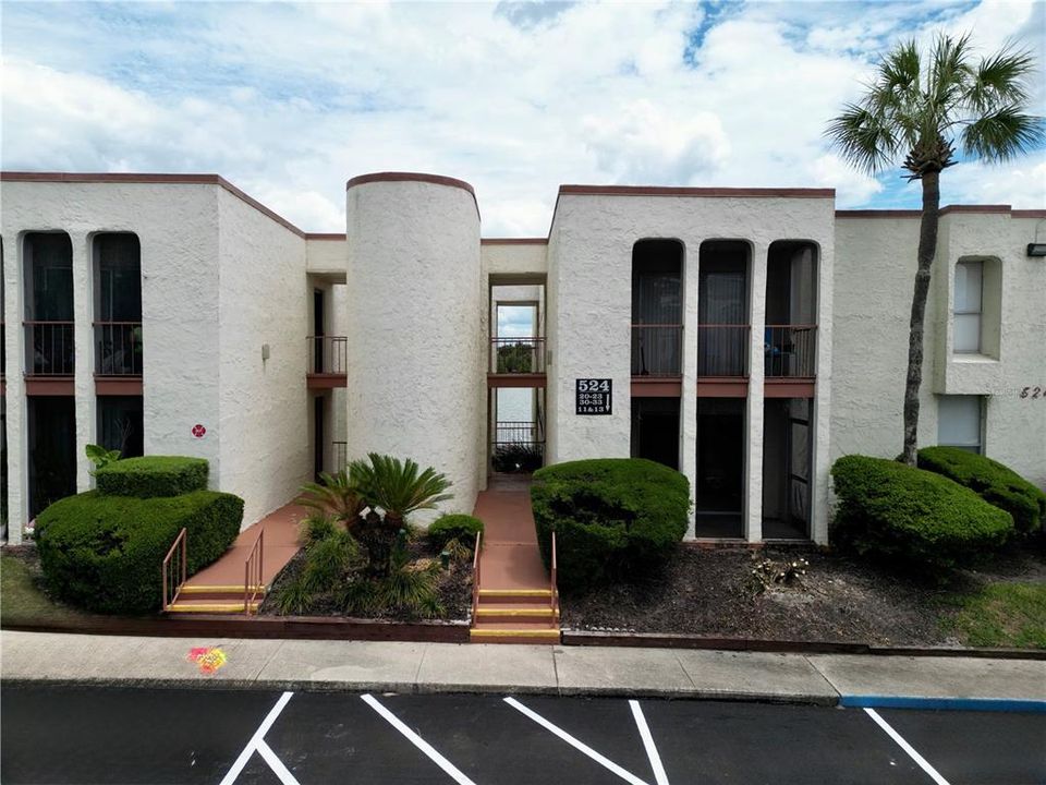 For Rent: $1,650 (2 beds, 2 baths, 1002 Square Feet)