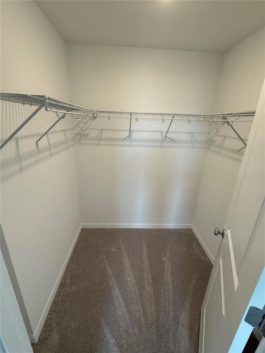 For Rent: $2,650 (3 beds, 2 baths, 1404 Square Feet)