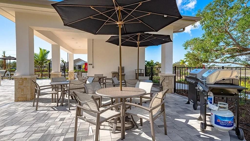 For Rent: $2,650 (3 beds, 2 baths, 1404 Square Feet)