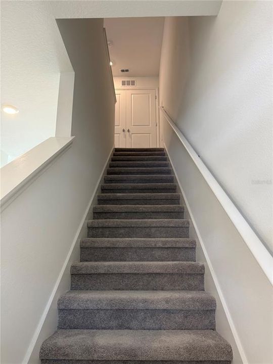 For Rent: $2,650 (3 beds, 2 baths, 1404 Square Feet)