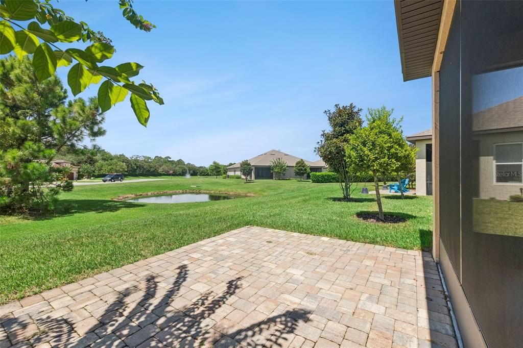 For Sale: $350,000 (3 beds, 2 baths, 1721 Square Feet)