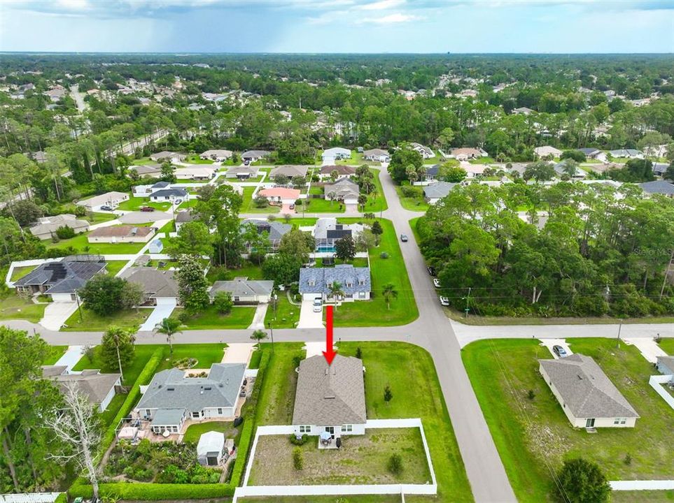 На продажу: $349,900 (4 спален, 2 ванн, 1862 Квадратных фут)