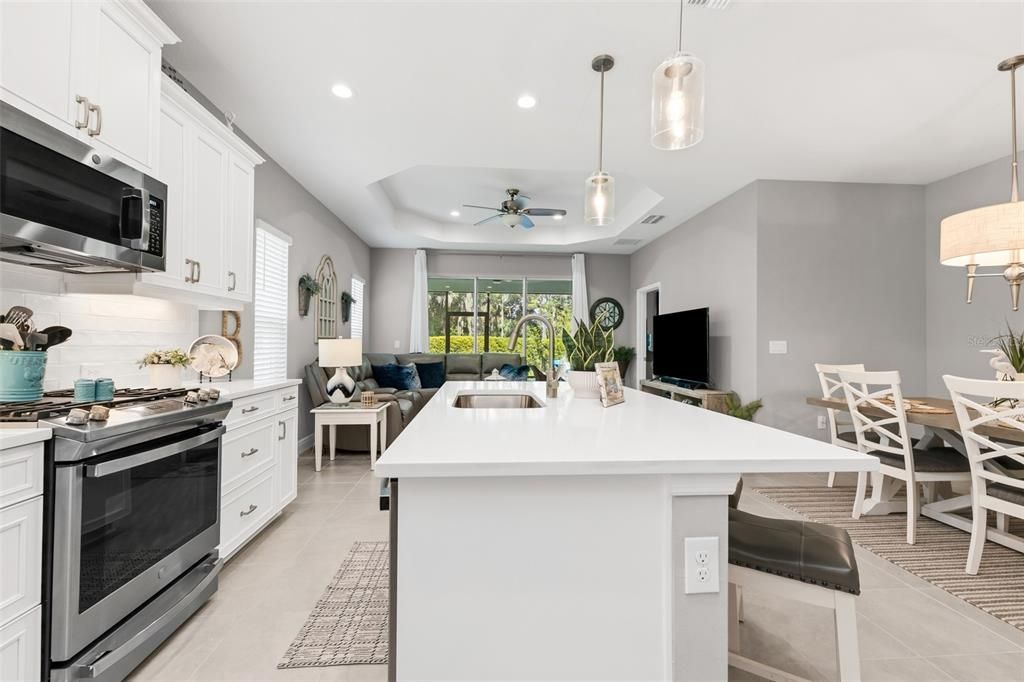 For Sale: $429,900 (3 beds, 2 baths, 1766 Square Feet)