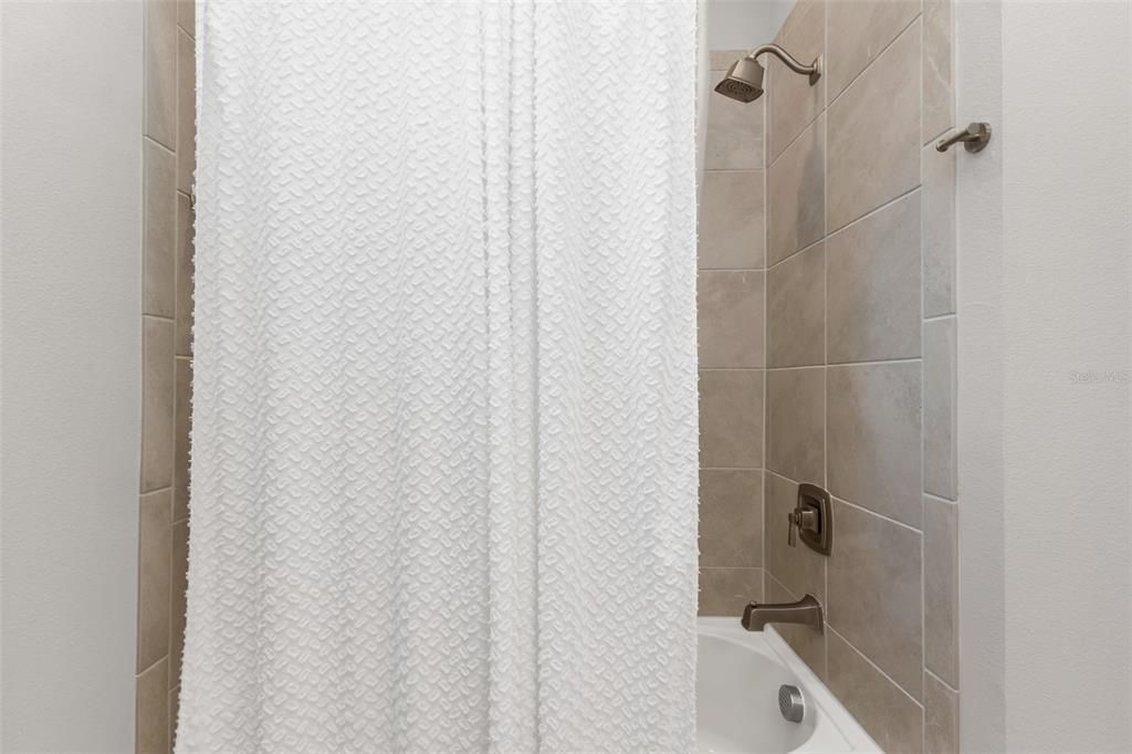 For Sale: $429,900 (3 beds, 2 baths, 1766 Square Feet)