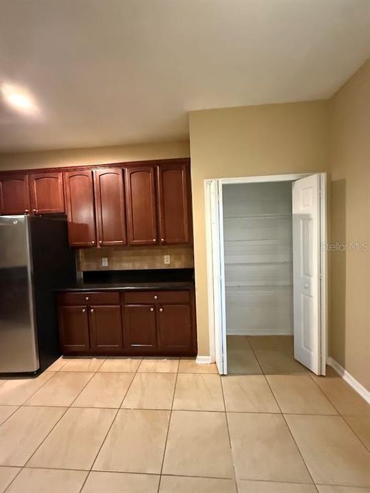 For Rent: $3,700 (5 beds, 3 baths, 3622 Square Feet)