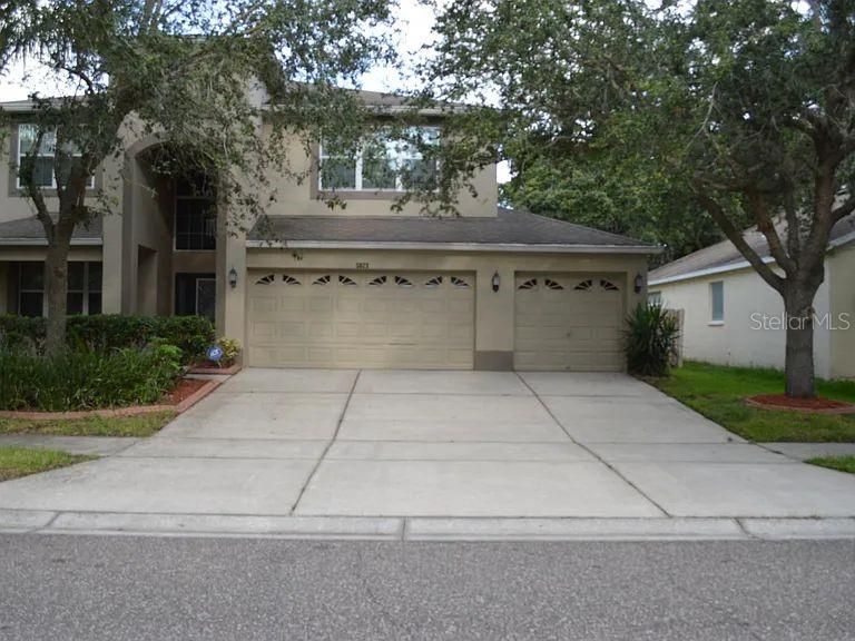 For Rent: $3,700 (5 beds, 3 baths, 3622 Square Feet)