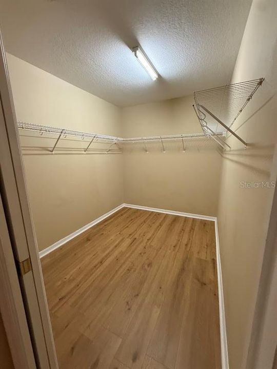 For Rent: $3,700 (5 beds, 3 baths, 3622 Square Feet)