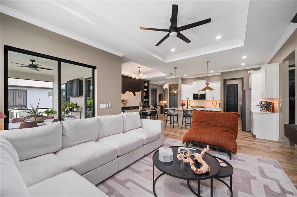 For Sale: $499,900 (3 beds, 2 baths, 1864 Square Feet)