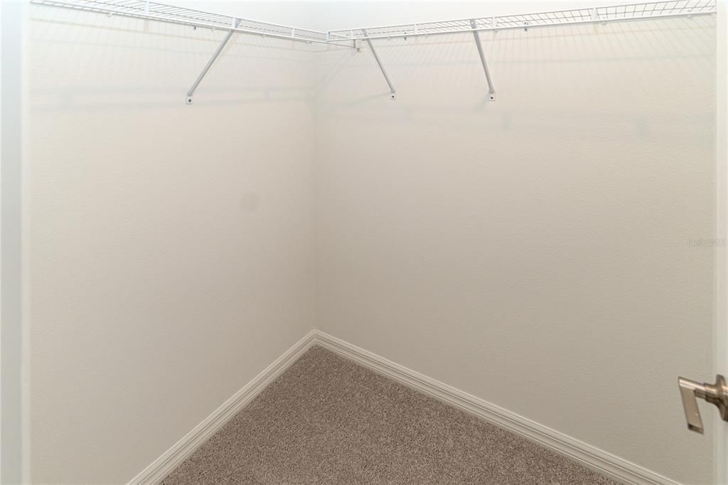 En Renta: $2,995 (4 camas, 3 baños, 2576 Pies cuadrados)