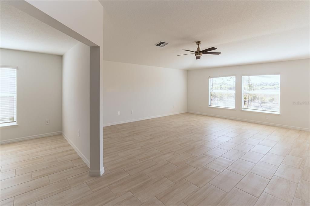 En Renta: $2,995 (4 camas, 3 baños, 2576 Pies cuadrados)