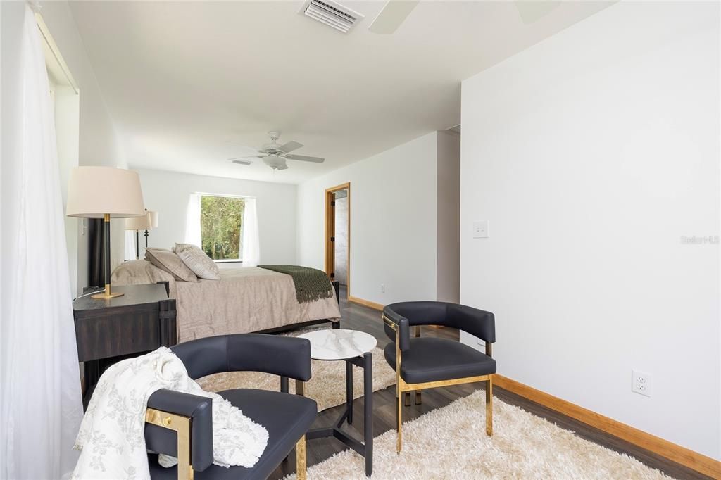 En Venta: $1,280,000 (3 camas, 4 baños, 2141 Pies cuadrados)