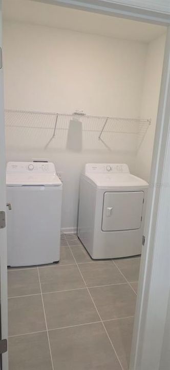 En Renta: $3,000 (4 camas, 3 baños, 2462 Pies cuadrados)