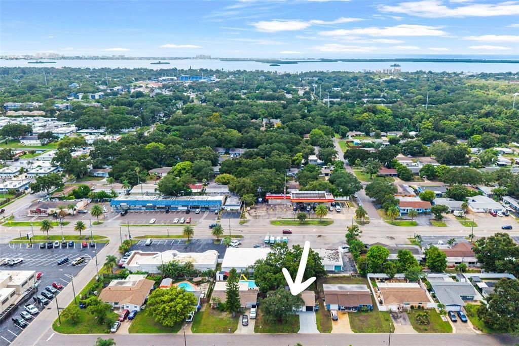 En Venta: $399,000 (3 camas, 1 baños, 975 Pies cuadrados)