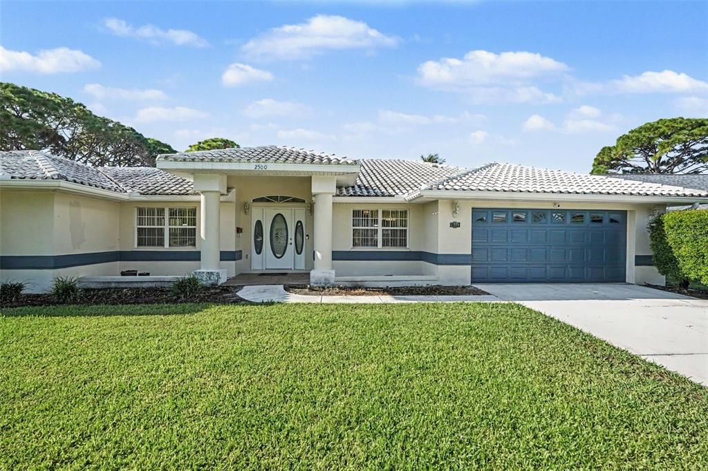 For Rent: $3,500 (3 beds, 2 baths, 2131 Square Feet)