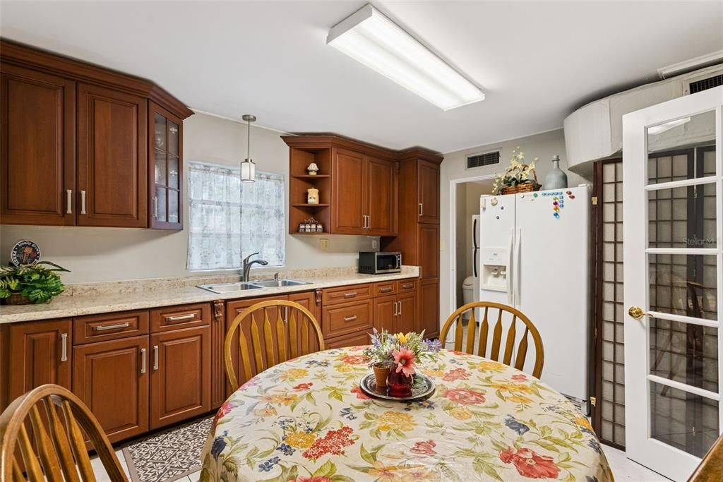 На продажу: $695,000 (0 спален, 0 ванн, 3048 Квадратных фут)