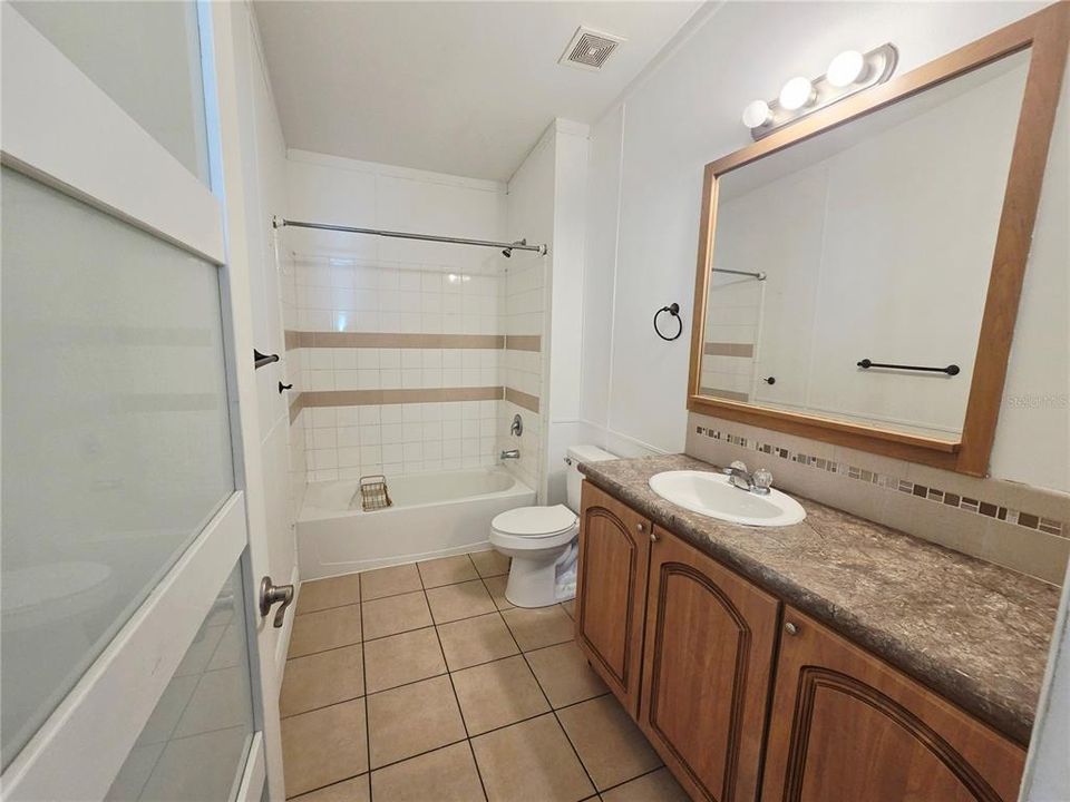 В аренду: $2,600 (4 спален, 2 ванн, 2432 Квадратных фут)