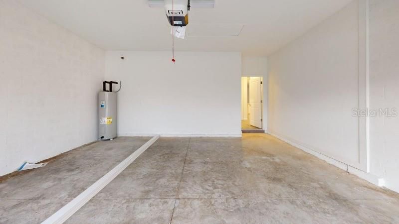 En Renta: $2,950 (3 camas, 3 baños, 2201 Pies cuadrados)