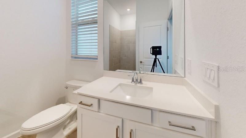 En Renta: $2,950 (3 camas, 3 baños, 2201 Pies cuadrados)