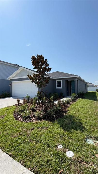 For Rent: $2,050 (3 beds, 2 baths, 1429 Square Feet)