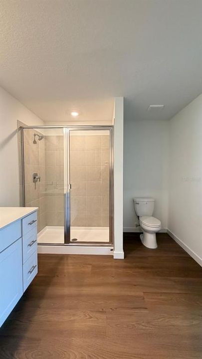 For Rent: $2,050 (3 beds, 2 baths, 1429 Square Feet)