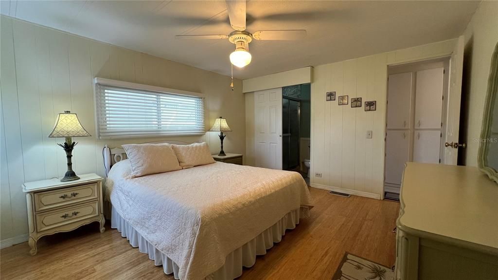 En Venta: $169,500 (2 camas, 2 baños, 1208 Pies cuadrados)