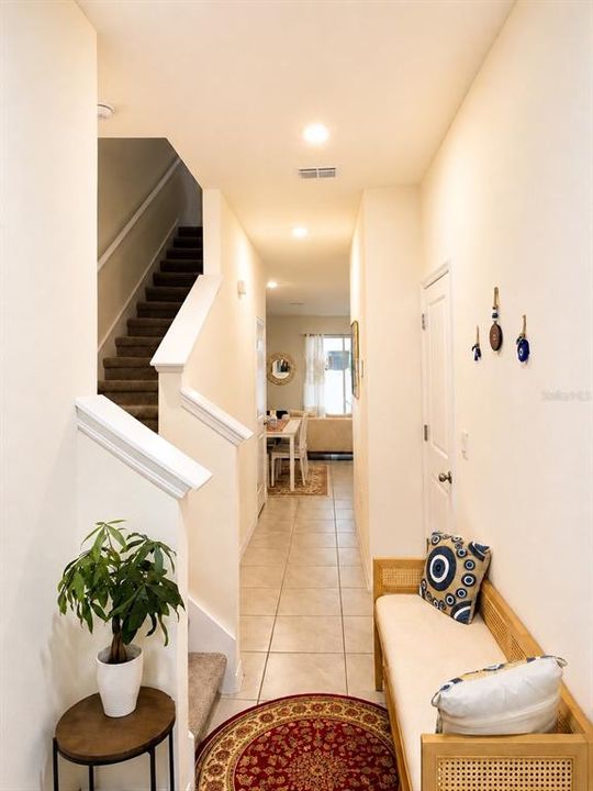 For Rent: $2,900 (3 beds, 2 baths, 1758 Square Feet)