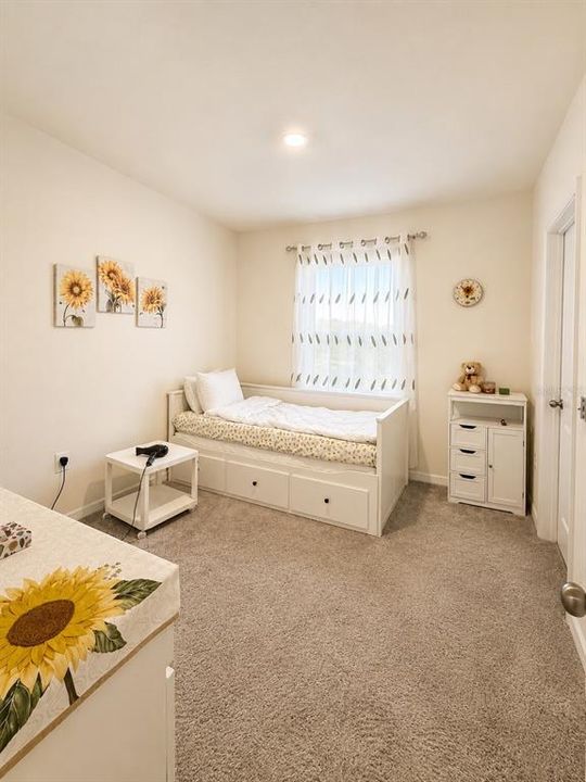 For Rent: $2,900 (3 beds, 2 baths, 1758 Square Feet)