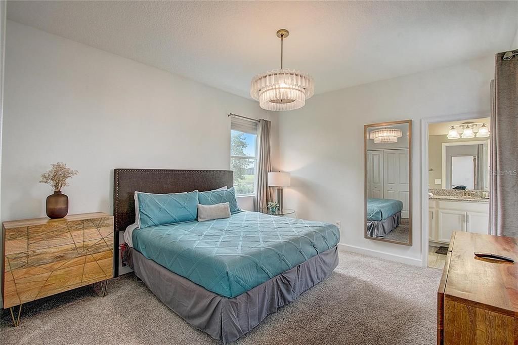 For Sale: $645,000 (5 beds, 5 baths, 3081 Square Feet)