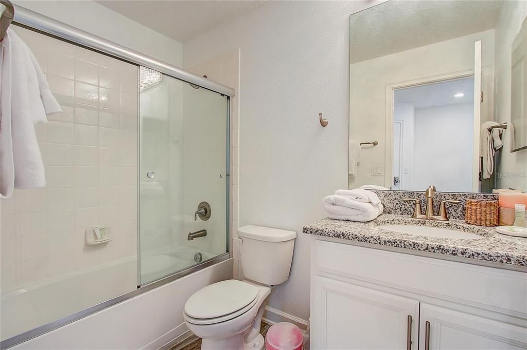 For Sale: $645,000 (5 beds, 5 baths, 3081 Square Feet)