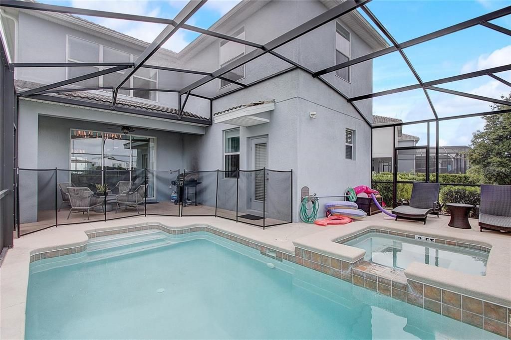 For Sale: $645,000 (5 beds, 5 baths, 3081 Square Feet)