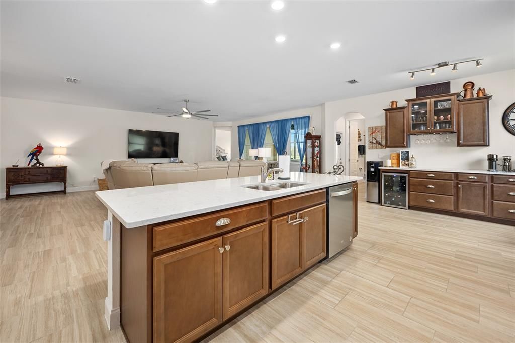 For Sale: $669,000 (4 beds, 3 baths, 2339 Square Feet)